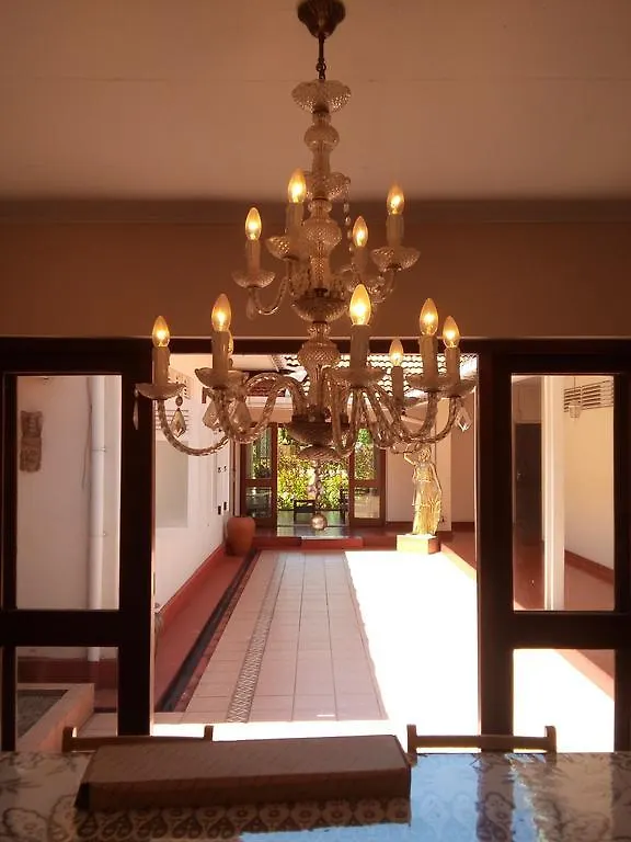 Srilal'S Guest House Negombo