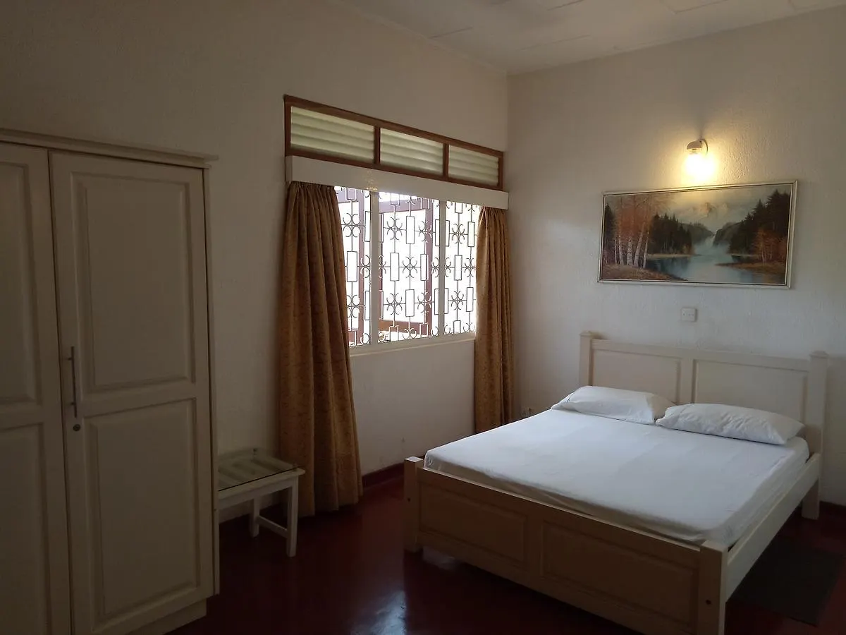 Srilal'S Guest House Negombo Homestay szállás